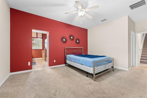 House in Orlando, Florida 5 bedrooms, 236.53 sq.m. № 2216569 - photo 28