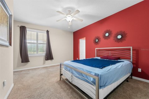 House in Orlando, Florida 5 bedrooms, 236.53 sq.m. № 2216569 - photo 27