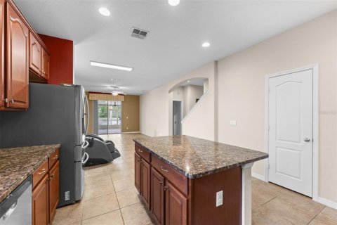 House in Orlando, Florida 5 bedrooms, 236.53 sq.m. № 2216569 - photo 25