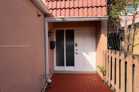 Купить кондоминиум в Корал-Спрингс, Флорида 2 спальни, 162.86м2, № 1996650 - фото 3