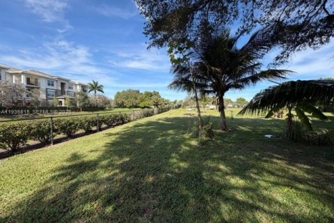 Купить кондоминиум в Корал-Спрингс, Флорида 2 спальни, 162.86м2, № 1996650 - фото 28