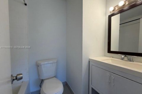 Купить кондоминиум в Корал-Спрингс, Флорида 2 спальни, 162.86м2, № 1996650 - фото 17