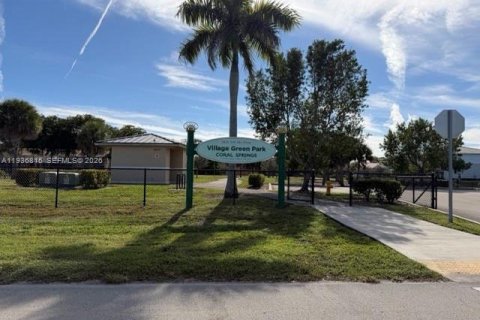 Купить кондоминиум в Корал-Спрингс, Флорида 2 спальни, 162.86м2, № 1996650 - фото 27