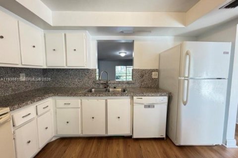 Купить кондоминиум в Корал-Спрингс, Флорида 2 спальни, 162.86м2, № 1996650 - фото 9