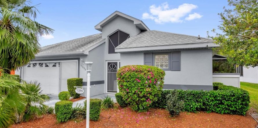 Casa en Summerfield, Florida 3 dormitorios, 161.19 m2 № 1837938
