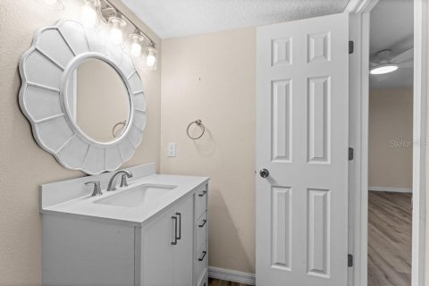 Townhouse in Apopka, Florida 2 bedrooms, 124.02 sq.m. № 2394225 - photo 26