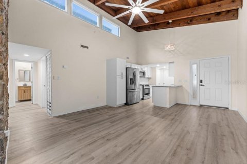 Townhouse in Apopka, Florida 2 bedrooms, 124.02 sq.m. № 2394225 - photo 7
