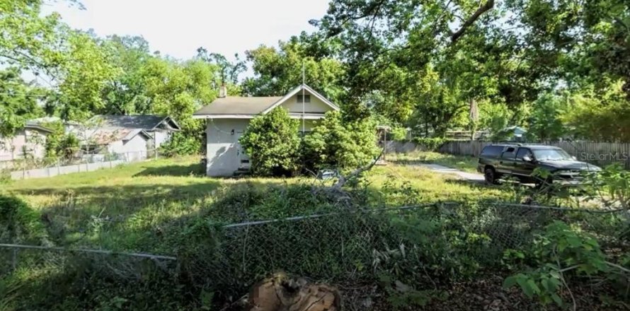Land in Tampa, Florida № 2097122