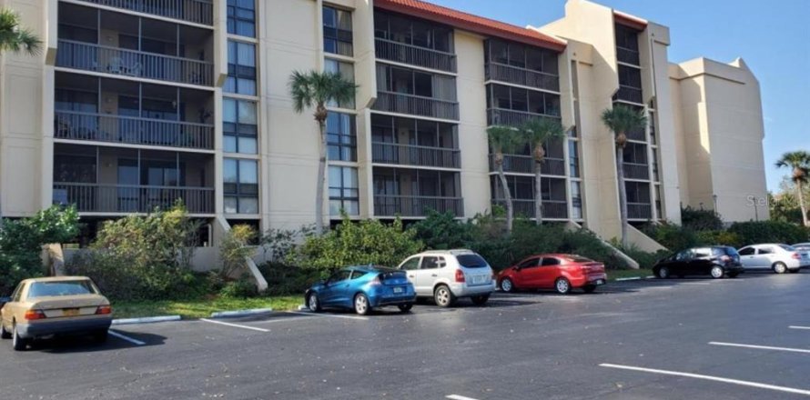 Condo à Port Charlotte, Floride, 2 chambres № 1912479