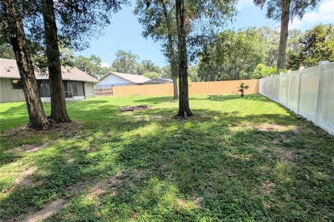 House in Ocala, Florida 3 bedrooms, 119.29 sq.m. № 2197869 - photo 23