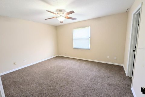 House in Ocala, Florida 3 bedrooms, 119.29 sq.m. № 2197869 - photo 13