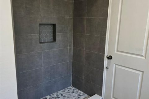 Купить виллу или дом в Сарасота, Флорида 3 комнаты, 221.76м2, № 2226349 - фото 8