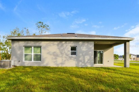 Villa ou maison à louer à Kissimmee, Floride: 4 chambres, 154.78 m2 № 2398709 - photo 15