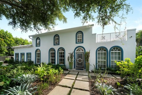 Casa en alquiler en Miami Beach, Florida, 5 dormitorios, 404.31 m2 № 1897960 - foto 4