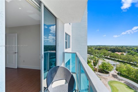 Condo in Sunrise, Florida, 3 bedrooms  № 1891391 - photo 24