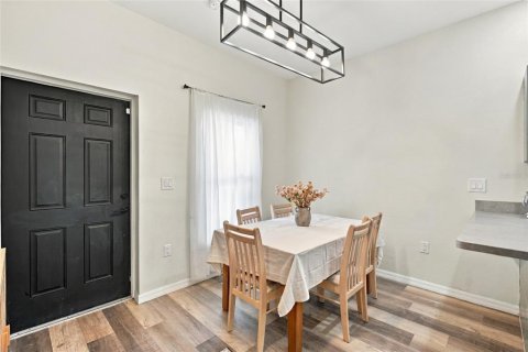 House in Punta Gorda, Florida 2 bedrooms, 102.56 sq.m. № 2422687 - photo 10