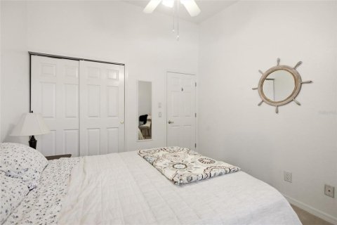 Condo in Punta Gorda, Florida, 3 bedrooms № 2219256 - photo 20