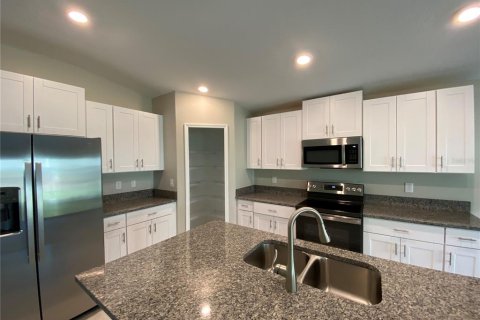 Casa en alquiler en Ocala, Florida, 4 dormitorios, 178.65 m2 № 1885742 - foto 4