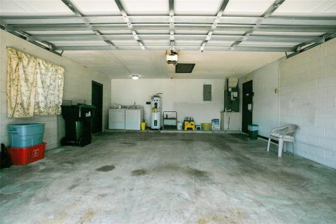 Casa en venta en Orlando, Florida, 4 dormitorios, 134.8 m2 № 1905418 - foto 23