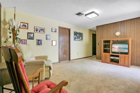Casa en venta en Orlando, Florida, 4 dormitorios, 134.8 m2 № 1905418 - foto 12