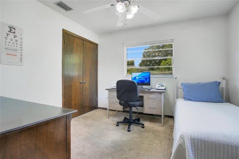 Casa en venta en Orlando, Florida, 4 dormitorios, 134.8 m2 № 1905418 - foto 21