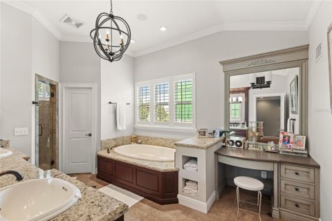House in Orlando, Florida 4 bedrooms, 436.18 sq.m. № 1772000 - photo 25