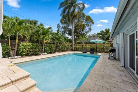 Villa ou maison à louer à Hollywood, Floride: 4 chambres, 198.9 m2 № 2261700 - photo 19