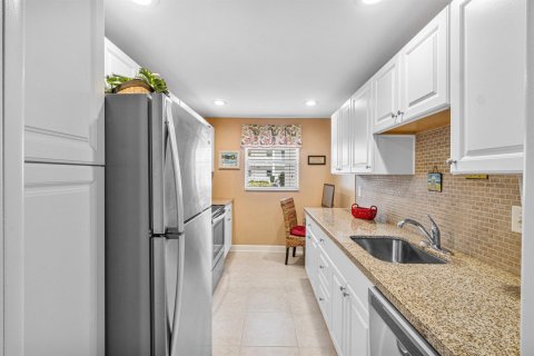 Купить кондоминиум в Делрей-Бич, Флорида 3 комнаты, 94.11м2, № 2083457 - фото 4