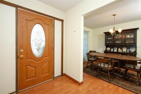 House in Altamonte Springs, Florida 3 bedrooms, 199.93 sq.m. № 2234343 - photo 5