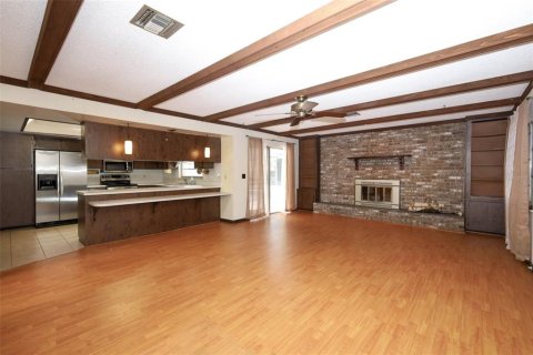 House in Altamonte Springs, Florida 3 bedrooms, 199.93 sq.m. № 2234343 - photo 9