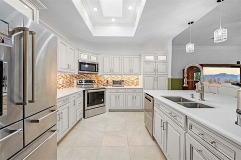 Villa ou maison à vendre à Spring Hill, Floride: 3 chambres, 254.92 m2 № 2107704 - photo 8