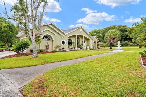 Villa ou maison à vendre à Spring Hill, Floride: 3 chambres, 254.92 m2 № 2107704 - photo 6