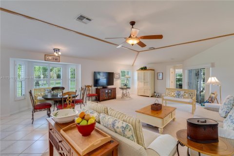 Купить виллу или дом в Лабель, Флорида 4 спальни, 316.43м2, № 1957638 - фото 10