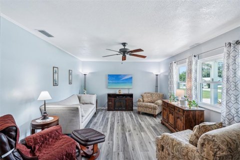 House in Ocala, Florida 2 bedrooms, 106.28 sq.m. № 1749237 - photo 5