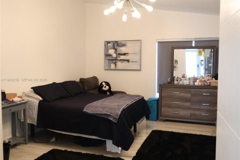 Casa en alquiler en Margate, Florida, 3 dormitorios, 141.77 m2 № 2029576 - foto 17