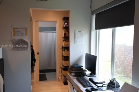 Casa en alquiler en Margate, Florida, 3 dormitorios, 141.77 m2 № 2029576 - foto 27