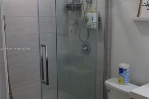 Casa en alquiler en Margate, Florida, 3 dormitorios, 141.77 m2 № 2029576 - foto 21