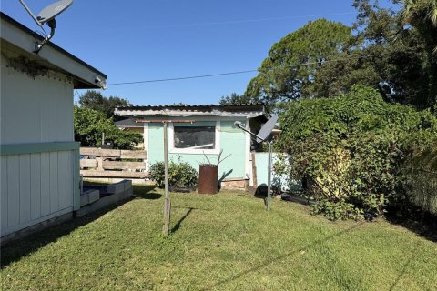 House in Orlando, Florida 3 bedrooms, 171.4 sq.m. № 2430335 - photo 12