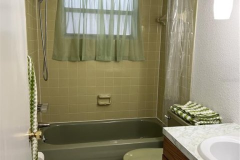 Купить виллу или дом в Нью-Порт-Ричи, Флорида 6 комнат, 107.02м2, № 2107663 - фото 22
