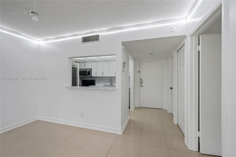 Купить кондоминиум в Уэстон, Флорида 2 спальни, 102.75м2, № 2019869 - фото 20