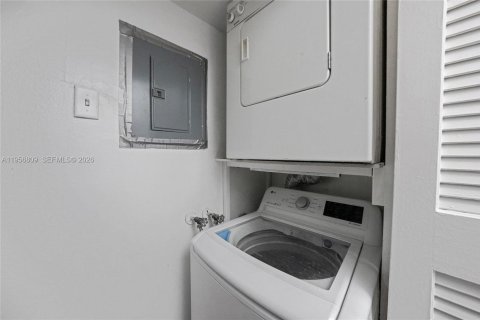 Купить кондоминиум в Уэстон, Флорида 2 спальни, 102.75м2, № 2019869 - фото 15