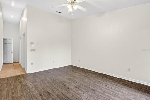 Adosado en alquiler en Tampa, Florida, 3 dormitorios, 182.18 m2 № 1719872 - foto 21