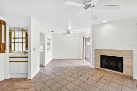 Adosado en alquiler en Tampa, Florida, 3 dormitorios, 182.18 m2 № 1719872 - foto 11
