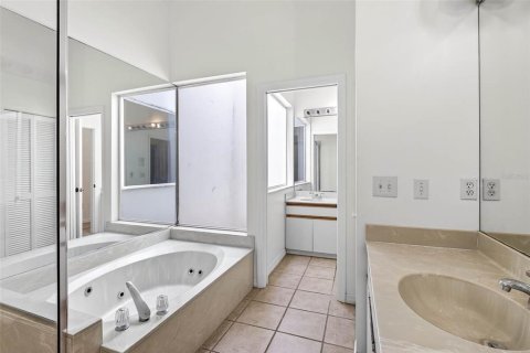 Adosado en alquiler en Tampa, Florida, 3 dormitorios, 182.18 m2 № 1719872 - foto 23