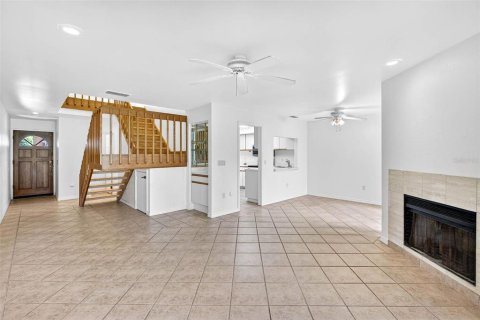 Adosado en alquiler en Tampa, Florida, 3 dormitorios, 182.18 m2 № 1719872 - foto 12