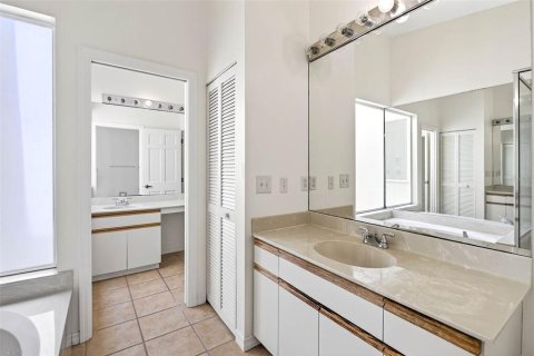 Adosado en alquiler en Tampa, Florida, 3 dormitorios, 182.18 m2 № 1719872 - foto 25