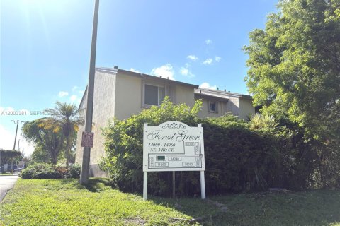 Townhouse in Miami, Florida 3 bedrooms, 93.83 sq.m. № 2069113 - photo 18
