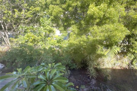 Townhouse in Miami, Florida 3 bedrooms, 93.83 sq.m. № 2069113 - photo 17