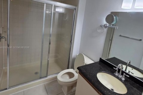 Condo in Coral Springs, Florida, 3 bedrooms  № 2091384 - photo 12