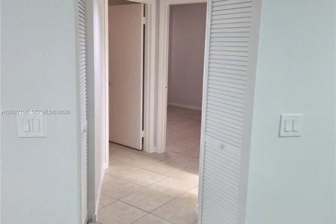Condo in Coral Springs, Florida, 3 bedrooms  № 2091384 - photo 6